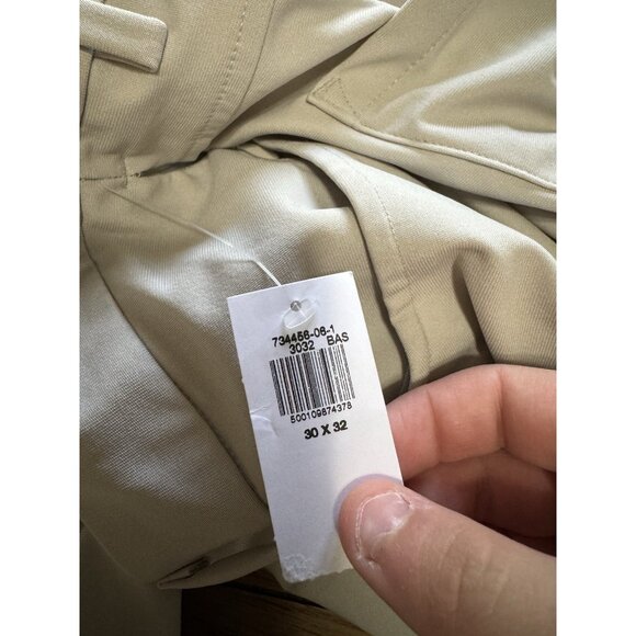 Old NAVY Active Dress Pants 30x32 Cream Tech Hybrid Slim 4 Way Stretch Light NWT - Picture 13 of 16